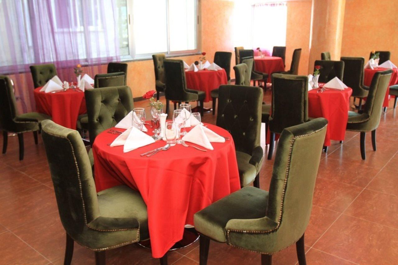Aphrodite International Hotel Addis Abeba Buitenkant foto