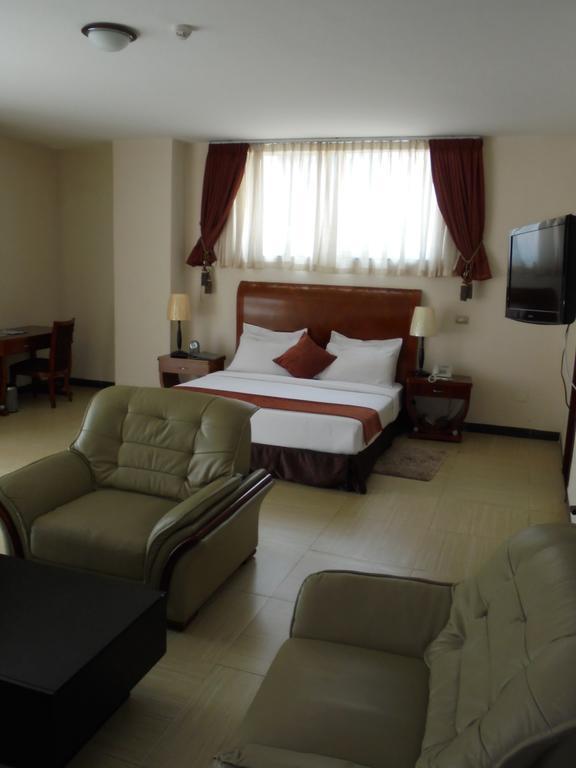 Aphrodite International Hotel Addis Abeba Buitenkant foto