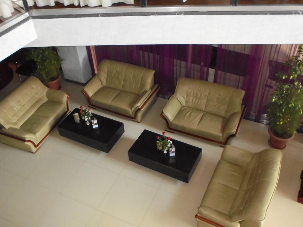 Aphrodite International Hotel Addis Abeba Buitenkant foto
