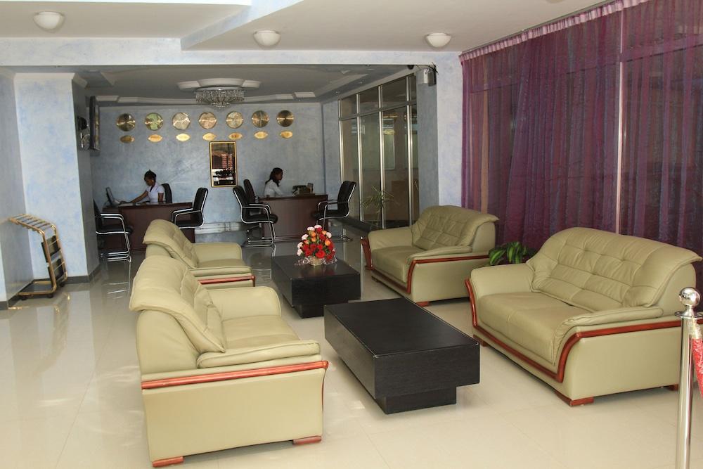 Aphrodite International Hotel Addis Abeba Buitenkant foto