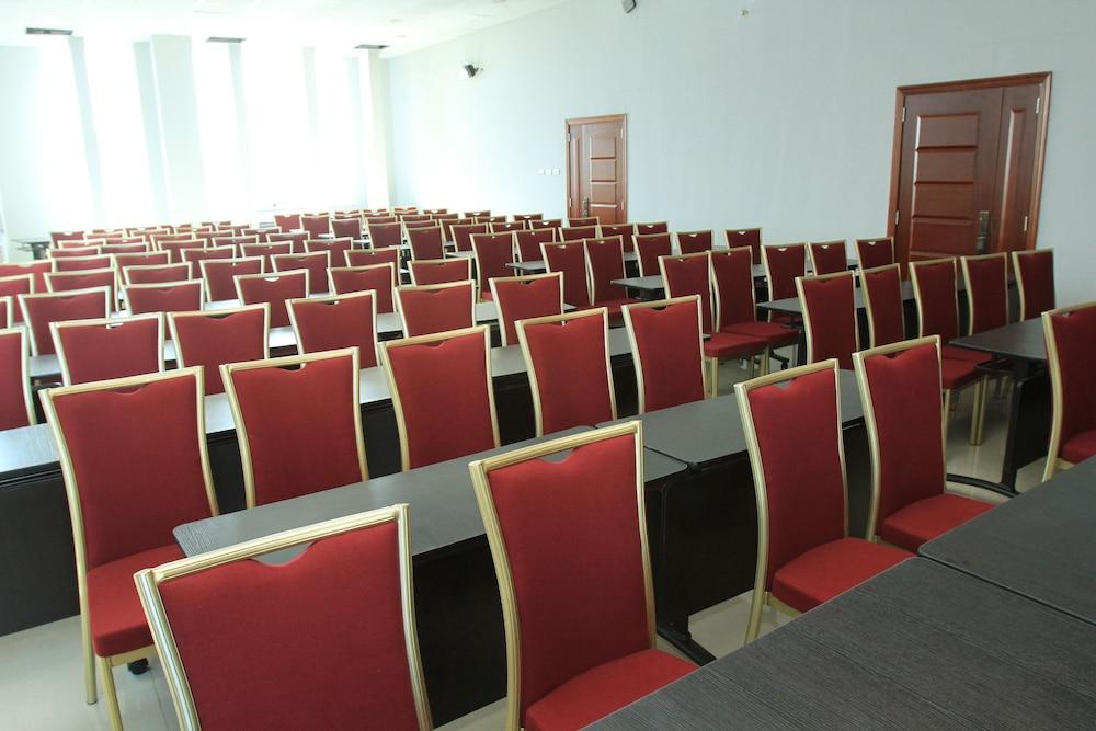 Aphrodite International Hotel Addis Abeba Buitenkant foto